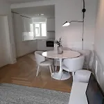 Lisbon, Wifi, Ac ליסבון
